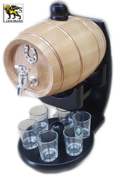 Подаръчен комплект от дървено буре на стойка с 6 чаши